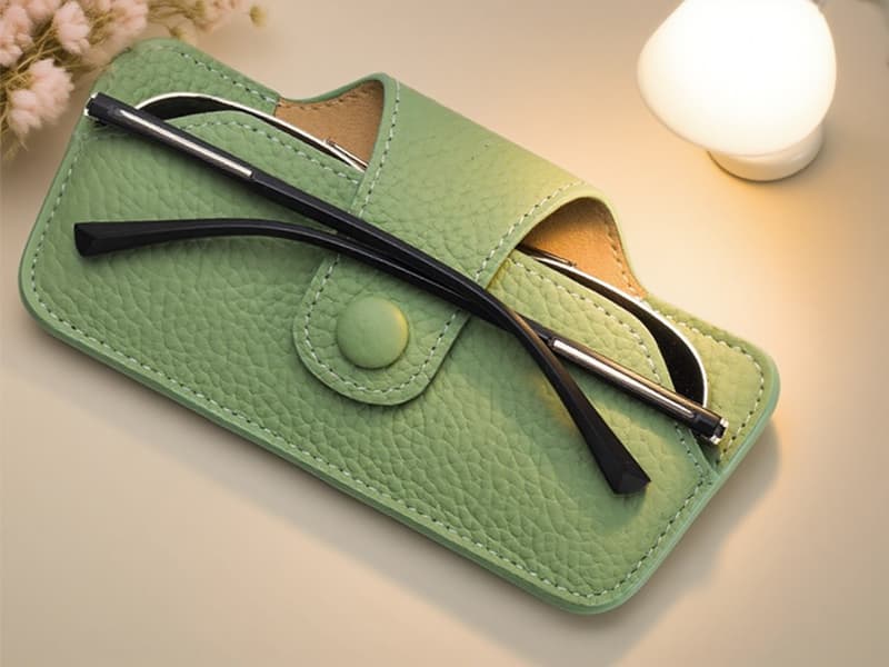 Products_leather-accessories-Gallery-1