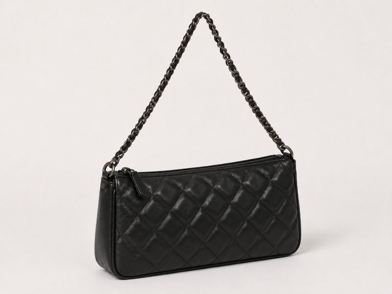 black-quilted-chain-shoulder-bag